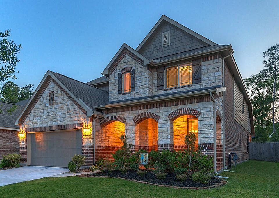 1st image of 123 Red Deer Pl