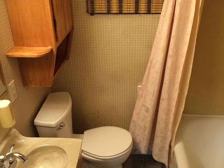 216 E 16th Ave #2 — Photo 7