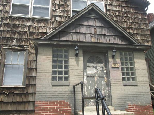 706 E Jackson St APT 3