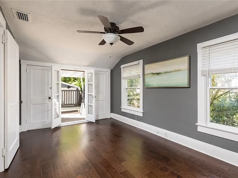 1111 E Patterson St — Photo 14