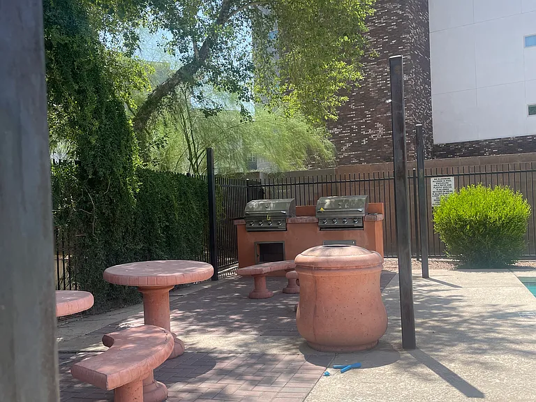 1005 E 8th St #1011 — Photo 10