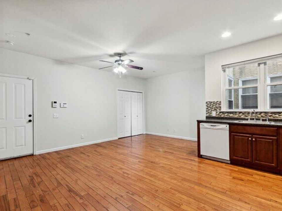 1st image of 1731 Cecil B Moore Ave #4