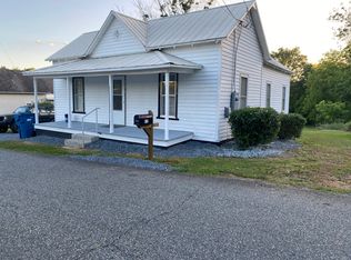 612 Oliver St, Ramseur, NC 27316