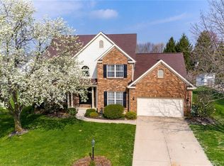 525 Brookside Dr, Springboro, OH 45066