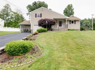 37 Hilldale Rd, West Hartford, CT 06117