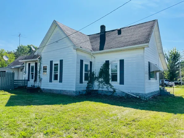 307 N Main St, Wilkinson, IN 46186