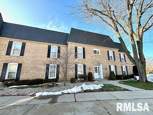1st image of 820 W Loire Ct APT 111