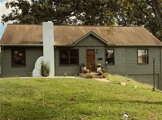 56 Rolla Gardens Dr, Rolla, MO 65401