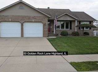 50 Golden Rock Ln, Highland, IL 62249
