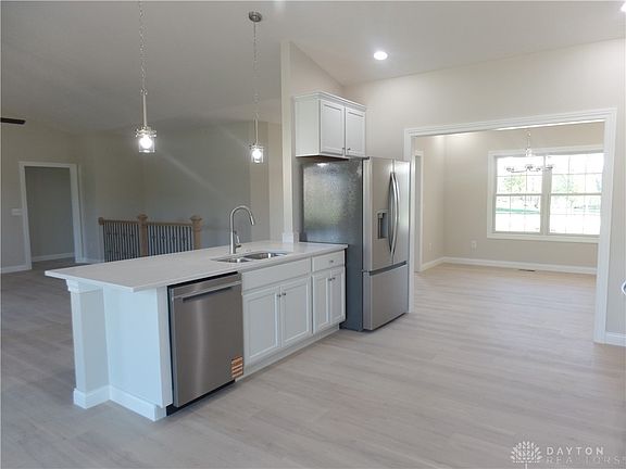 3rd image of 4600 Beal Rd