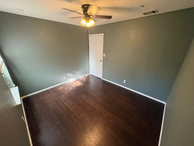 307 Cordero Dr — Photo 3