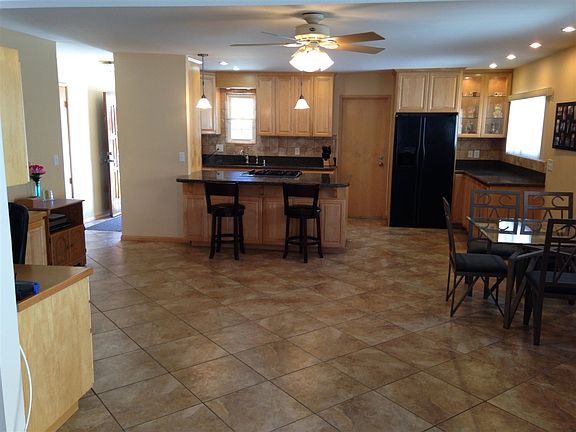4th image of 9450 Hornbuckle Dr