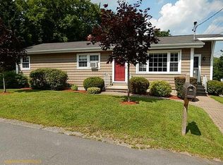 94 Fairmount St, Lewiston, ME 04240