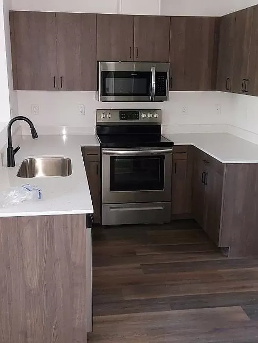 Ames Creek Apartments — Photo 3