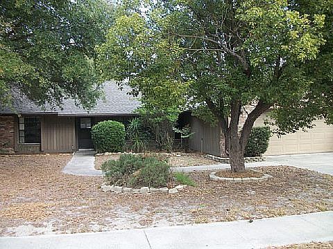 1st image of 8875 Hillsdale Dr
