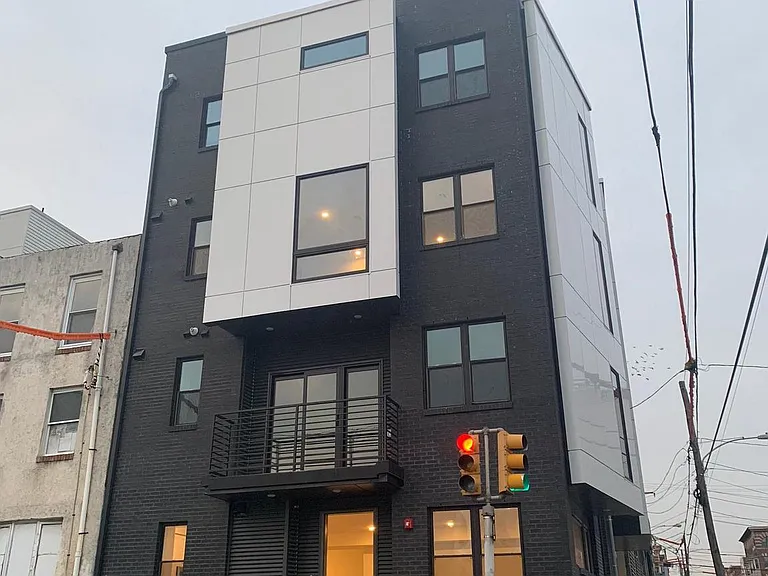 1501 Parrish St #3R — Photo 1