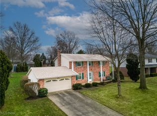 697 Redwood Dr, Canal Fulton, OH 44614