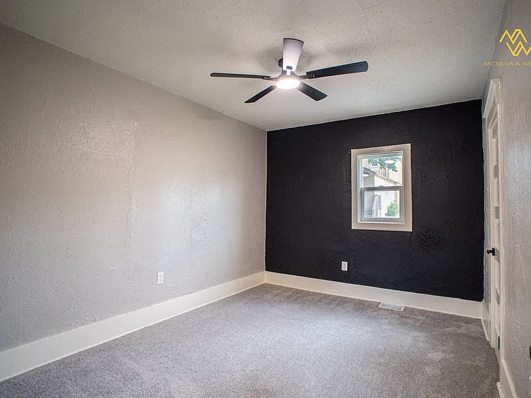 112 Topping Ave — Photo 12