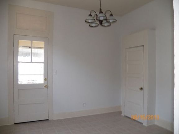 4th image of 3034 Cleveland Ave