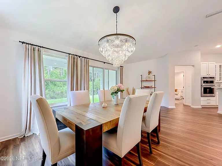 826 Flach Dr — Photo 11