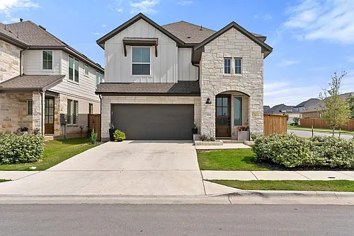 1211 N Roger Hanks Pkwy Photo 1
