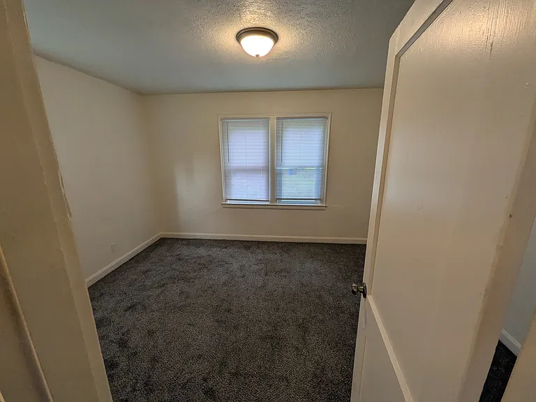 1733 SW Central Park Ave #1 — Photo 7