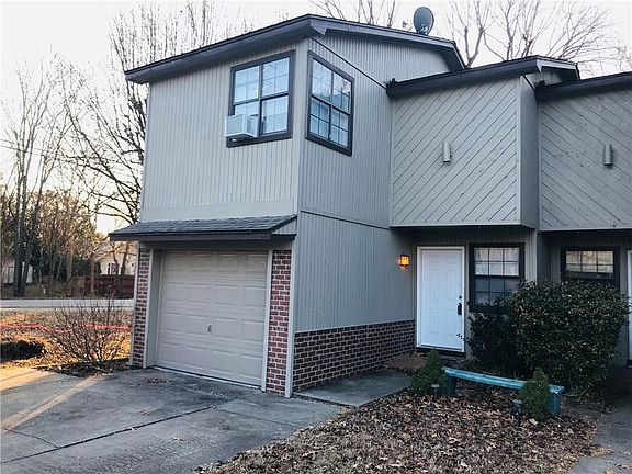 2nd image of 714 Tiger Blvd APT A