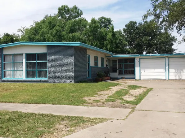 713 Santa Anita Dr, Kingsville, TX 78363