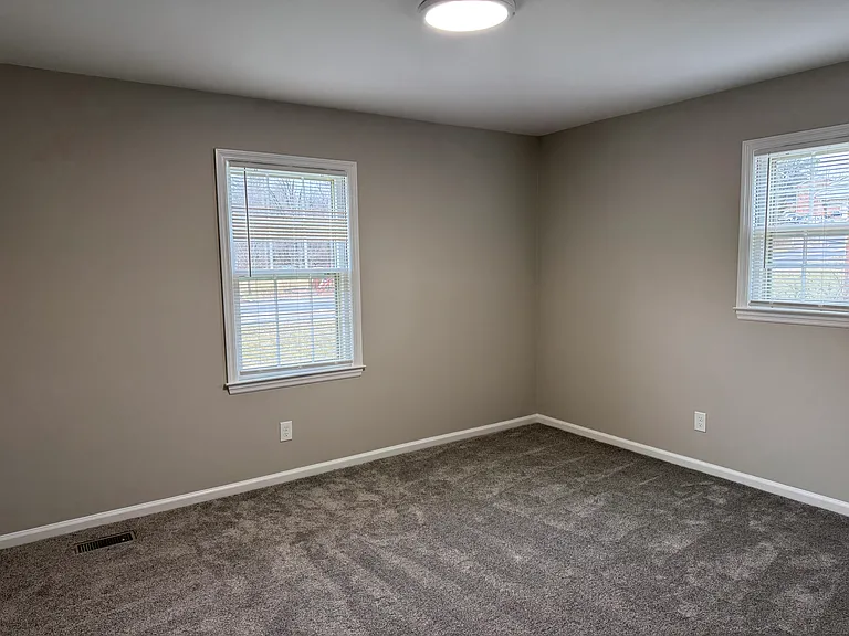 315 Owens St #A — Photo 13