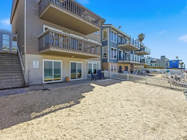 1129 S Pacific St #A, Oceanside, CA 92054
