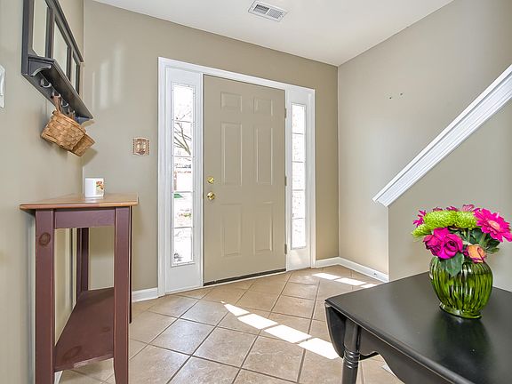 5th image of 1023 Lavenport Way