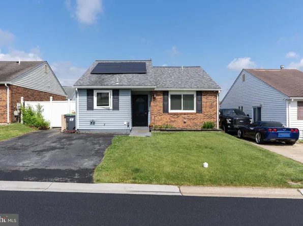 205 Deep Creek Ter, Bear, DE 19701
