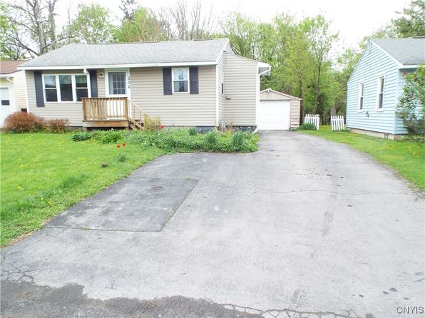 506 Charles St, Chittenango, NY 13037