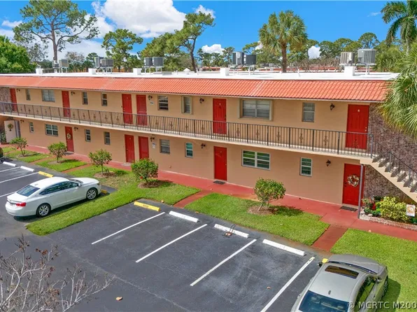 1961 SW Palm City Rd APT J, Stuart, FL 34994