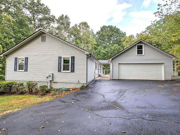 4th image of 65 Gaddis Rd NW