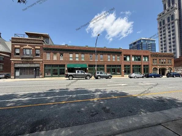 220 W Market St, Greensboro, NC