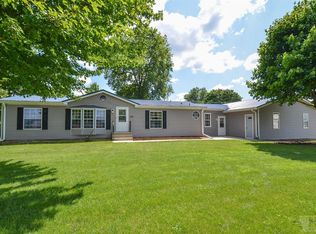106 E Irwin St, Montezuma, IA 50171