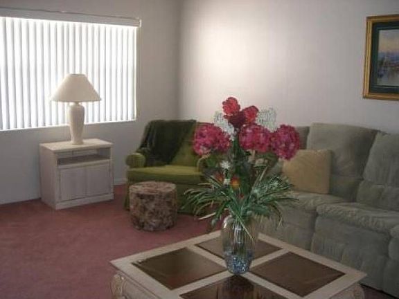 Add'l Living Room View