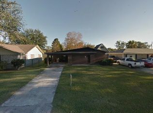 2305 10th St, Port Neches, TX 77651