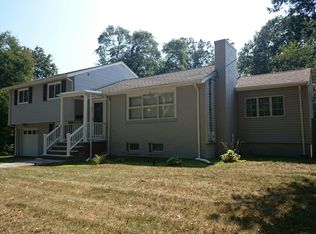 47 Vine St, Newton, MA 02467