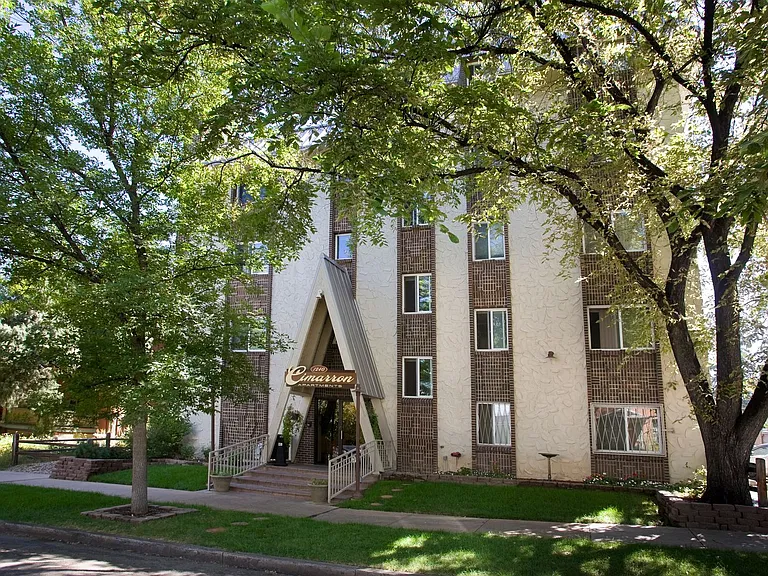 Cimarron Apartments — Photo 13