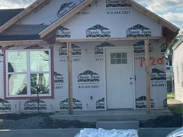 1320 Culbertson Avenue, New Albany, IN 47150