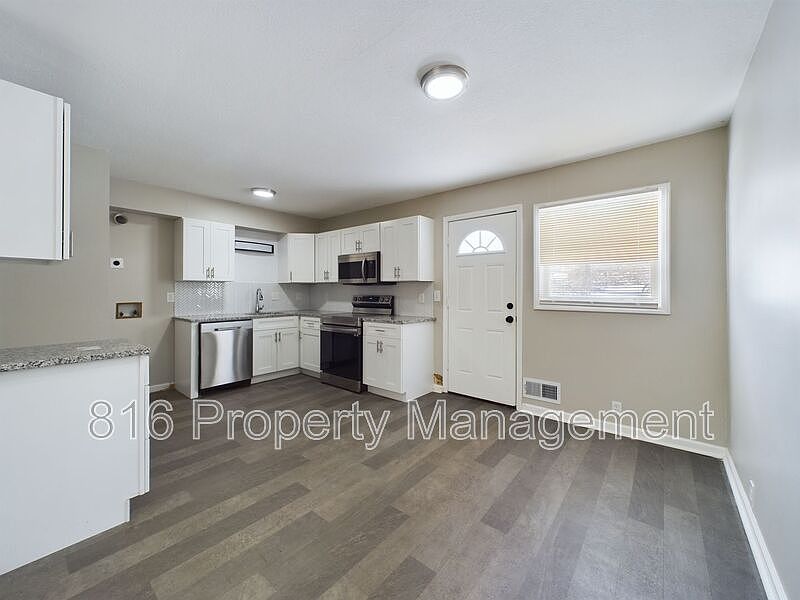 1st image of 10708 Newton Ave