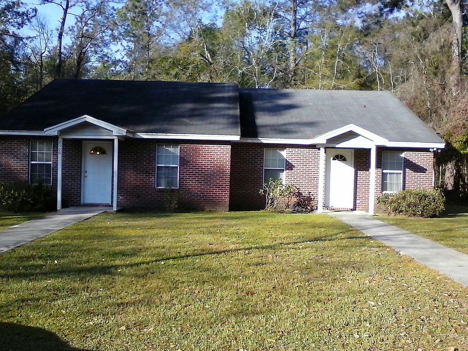 1st image of 2500 Chateau Ln