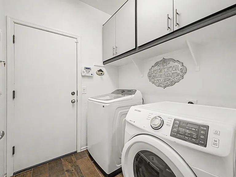 2694 E Runaway Bay Pl — Photo 20