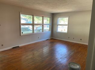 1220 N Golf St, Augusta, KS 67010