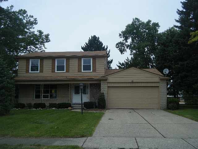 1st image of 21760 Virginia St