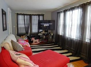 32 Lantern Ln #2, Wellesley, MA 02481