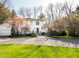 129 Carthage Rd, Scarsdale, NY 10583