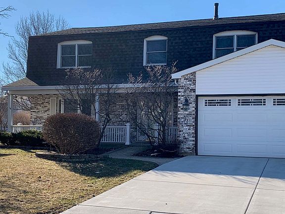2nd image of 1131 Warwick Cir N